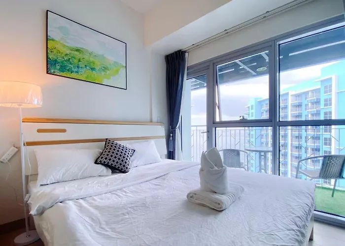 Spacious And Comfortable 3br, 2br, 1br Family With Ocean-view Near Airport, Of Dreams, Solaire, Parqal, Ayala Malls, And Moa, Free Parking شقة فندقية 4*