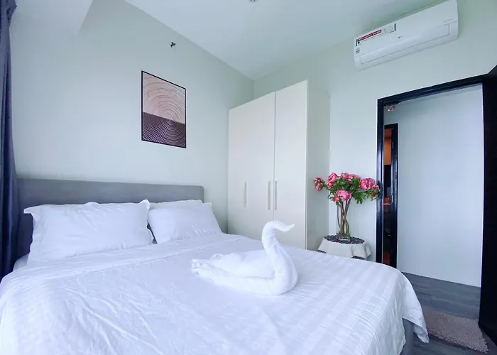 Spacious And Comfortable 3br, 2br, 1br Family With Ocean-view Near Airport, Of Dreams, Solaire, Parqal, Ayala Malls, And Moa, Free Parking شقة فندقية
