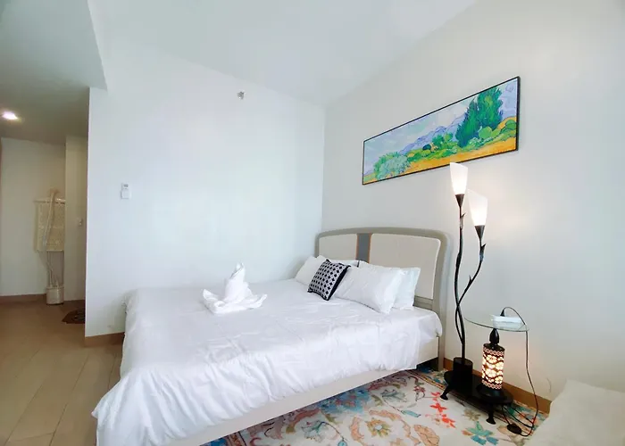 شقة فندقية Spacious And Comfortable 3br, 2br, 1br Family With Ocean-view Near Airport, Of Dreams, Solaire, Parqal, Ayala Malls, And Moa, Free Parking 4*